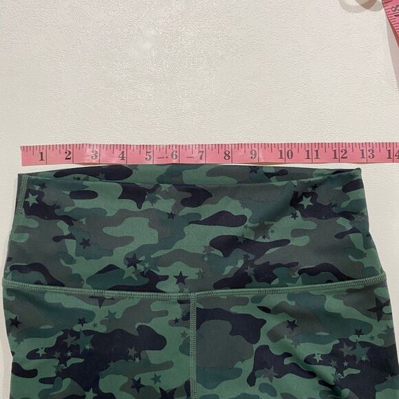 Fabletics PowerHold Leggings Size Small | Green Camo High Rise Compression Worko - Picture 5 of 8